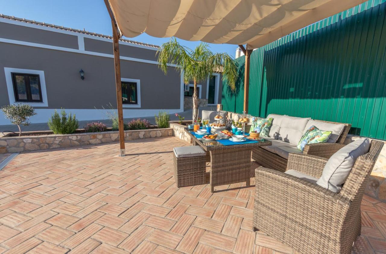 Arade Villa